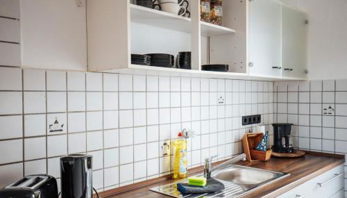 bold & black - balcony - Netflix - Wifi - 5 Person - Foto 4