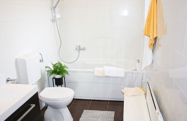 Adorable Villa With Pool & Covered Terrace Surrounded by Nauture - Foto 9