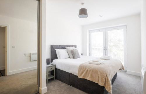 Modern 2 bed close to Bicester Village, Parking - Foto 13