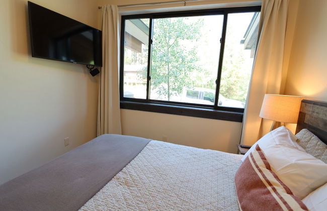 Arrow Luxury Rooftop Shopping and More! - Foto 9