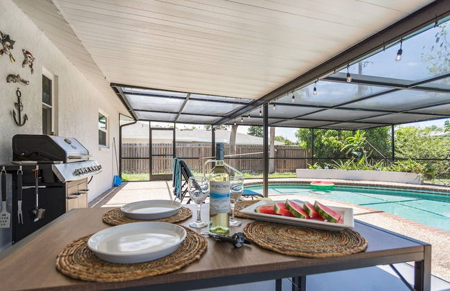 Playful Dolphins Pool Home - Foto 7