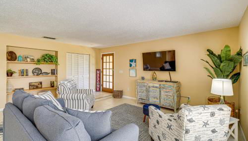 1 Mi to Dtwn Stuart Bright Home with Pool and Spa! - Photo 5