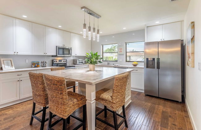 Private Pool + Sunroom Beach Escape at Manatee - Foto 18