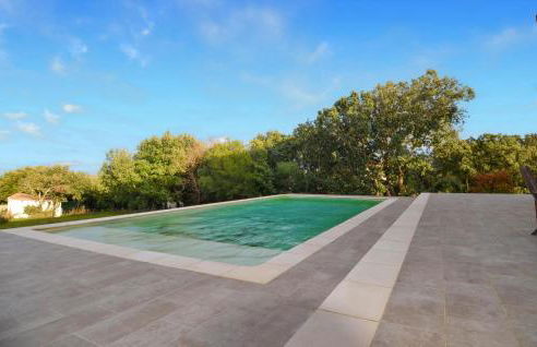 Lovely Home In Mejannes Le Clap - Photo 9