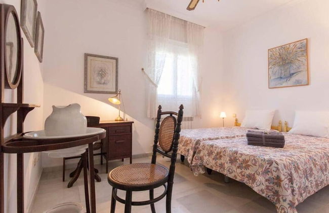 Belvilla by OYO Villa Valencina de la Concepcion - Photo 4