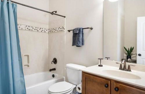 Spacious Family Getaway ~ Fire Pit~ Private Office - Foto 44