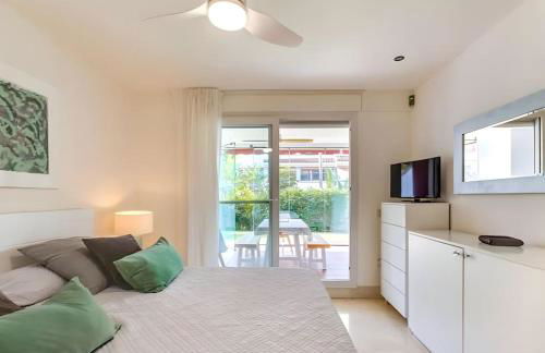 Bajo en Marbella - Foto 10