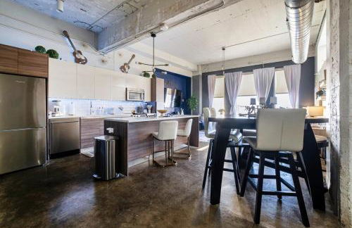 Chic Downtown Industrial loft - Foto 15