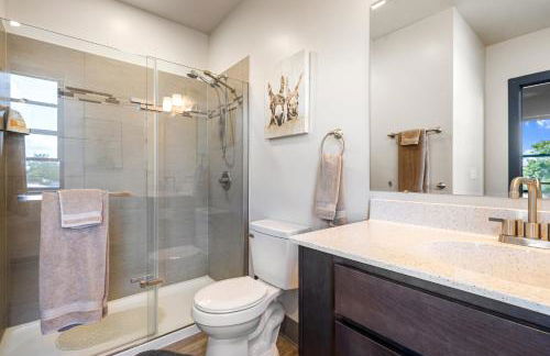 301 - Downtown Condo 1 Bedroom View of City With Fireplace - Foto 20