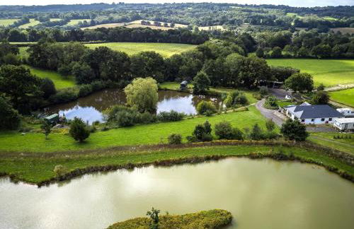 Peaceful ensuite lakeside cabin 'Tench' - Foto 7
