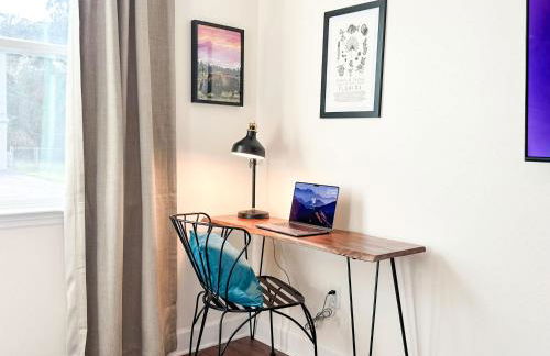 The Prairie Suite Newly Built Upscale Central - Photo 41