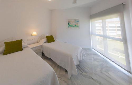 Apartamentos Las Americas - Foto 57