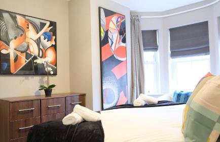 Spacious 4 Bedroom Home with Garden in Bedford - Foto 61