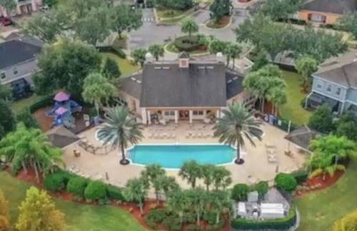 Modern 4 BR Townhouse near Disney - Foto 2