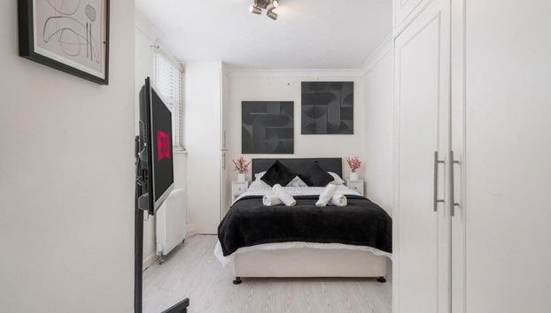 Charming London Apartment Near Edith Grove - Foto 2, Habitación