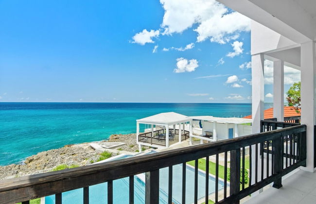 The W Villa 5 B R Oceanfront w Staff - Photo 70