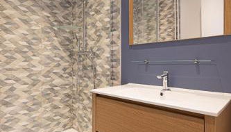 Le petit Manhattan - Appartement privé de 45 m2 - 2 à 4 personnes - Parking privé - Foto 3