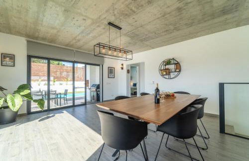 As Andorinhas - Walking distance to Monte Clerigo and Amoreira beaches - Foto 10