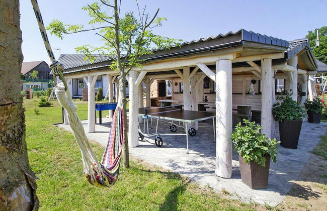 Cottage in Rusinowo Near Seaside Beach - Photo 18