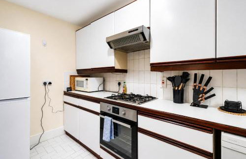 Camden 2BR Flat with Spacious Garden for 5 - Foto 9