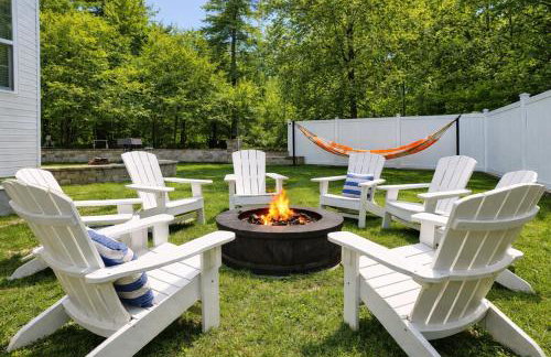 Luxury 5BR Retreat - Hot Tub - Game Room - 2 Fire Pits - Foto 4