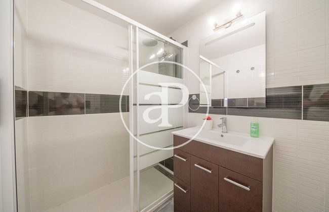 Light and Airy Apartment Right Behind the Iconic Plaza de España, - Foto 22