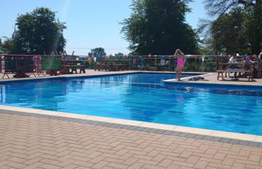 Mulberry Holiday Home - Foto 16