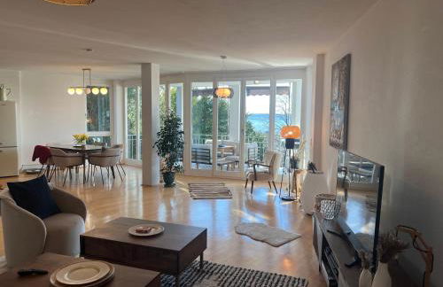 LIBORIA I Villa mit Seeblick 10min vom See - Foto 1