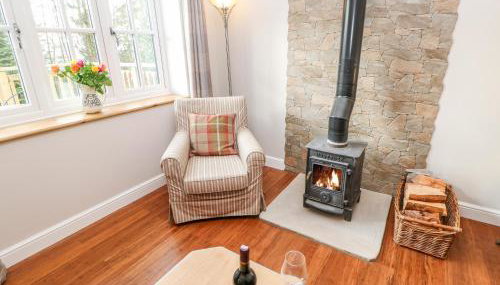 Folly Lodge - Photo 5