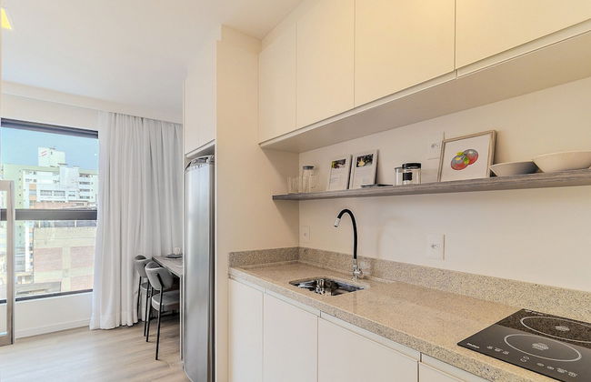 RUP Studios Equipados em Prédio Piscina - Foto 52