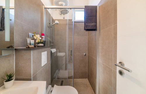 Amare Apartments - Photo 36