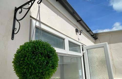 Durham 3 Bedroom House With Parking - Foto 30