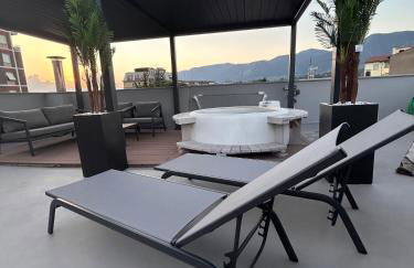 Suite Panoramic Attico con Jacuzzi Privata - Foto 42