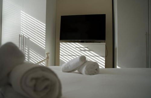 Stunning 5 Bedroom Victorian home with optional hot tub - Foto 24