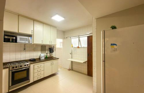 Apartamento em Ondina, 2 quartos, sendo um suíte a 4 min do circuito Barra Ondina do Carnaval - Foto 7