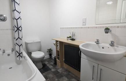 Burnley Entire House 4-Bedrooms-Sleeps 6-Driveway - Foto 40