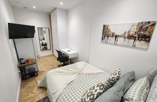 Deluxe Double Room with Private Bathroom and Garden - Foto 6