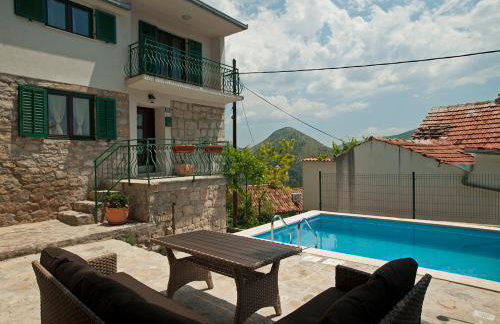 Holiday Home Ana - Photo 2