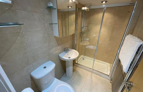 Earle House Serviced Apartments - Photo 107