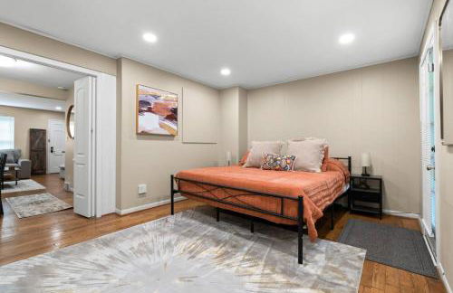 Newly Renovated in Historic Neighborhood Near DTW - Foto 19