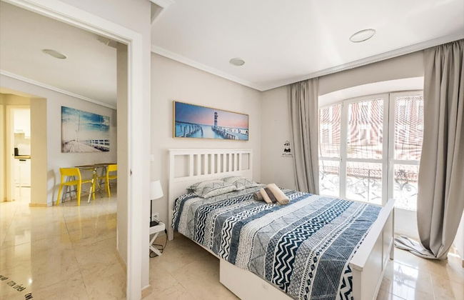 Sunny Cozy Apt. Historic District - Sol - Foto 3