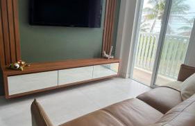 Beira-Mar Sofisticado com Vista Mar e Piscina - Foto 22