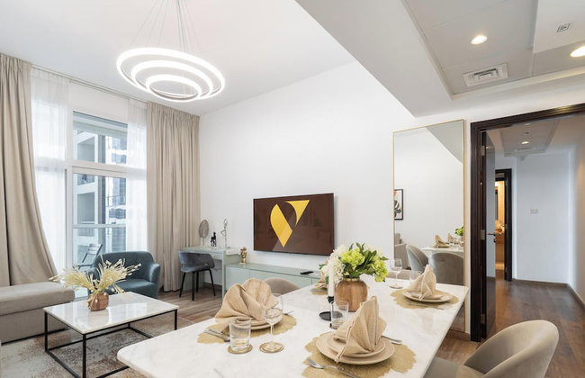 Vogue | Al Fahad Tower close to Mall of Emirates - Foto 1