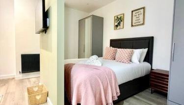 Modern 1-Bed in Victorian Building, Bury - Foto 2