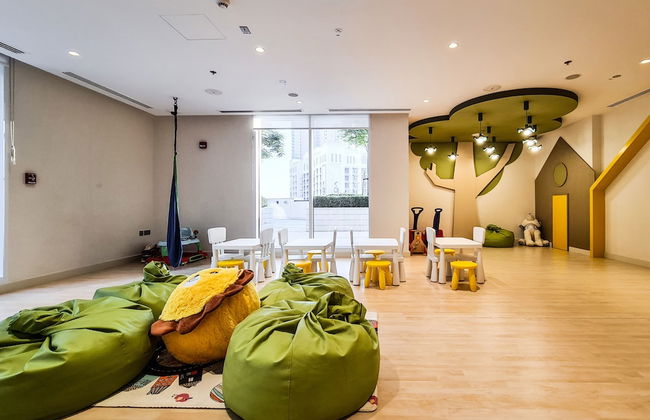 Fancy Apartment With Mesmerizing Canal Views - Photo 48