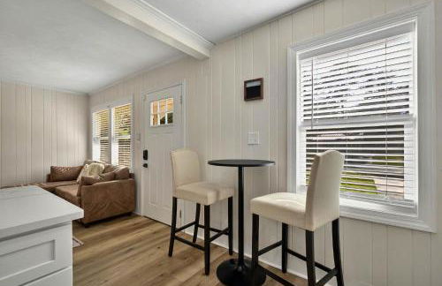 It's A Vibe- less than 10mins Capital,Hospitals,FAMU,&FSU - Foto 25