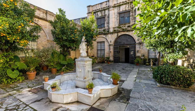 Patio intérieur de la cathédrale