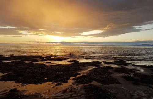 POD2 Family Glamping with seaview & Wi-Fi - Photo 22