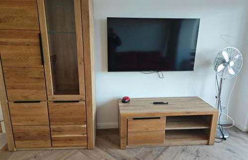 Siegen - Geisweid Work and stay Neu Modernisiert 3 Schlafzimmer Badezimmer Wohnzimmer Balkon - Foto 4