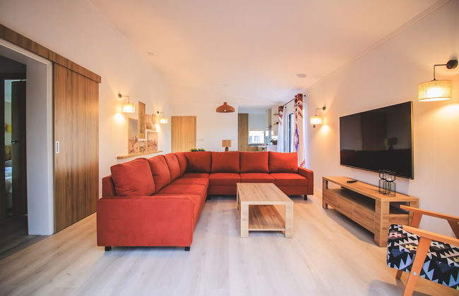 Modern Holiday Home With Terrace - Photo 15